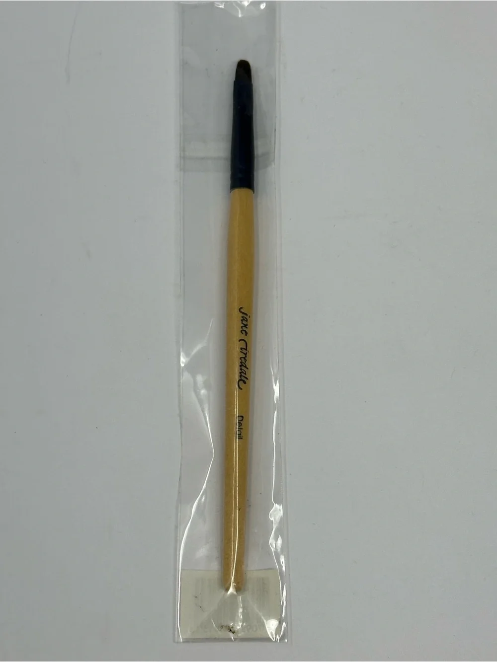 NEW!! JANE IREDALE Detail Brush Sealed C6